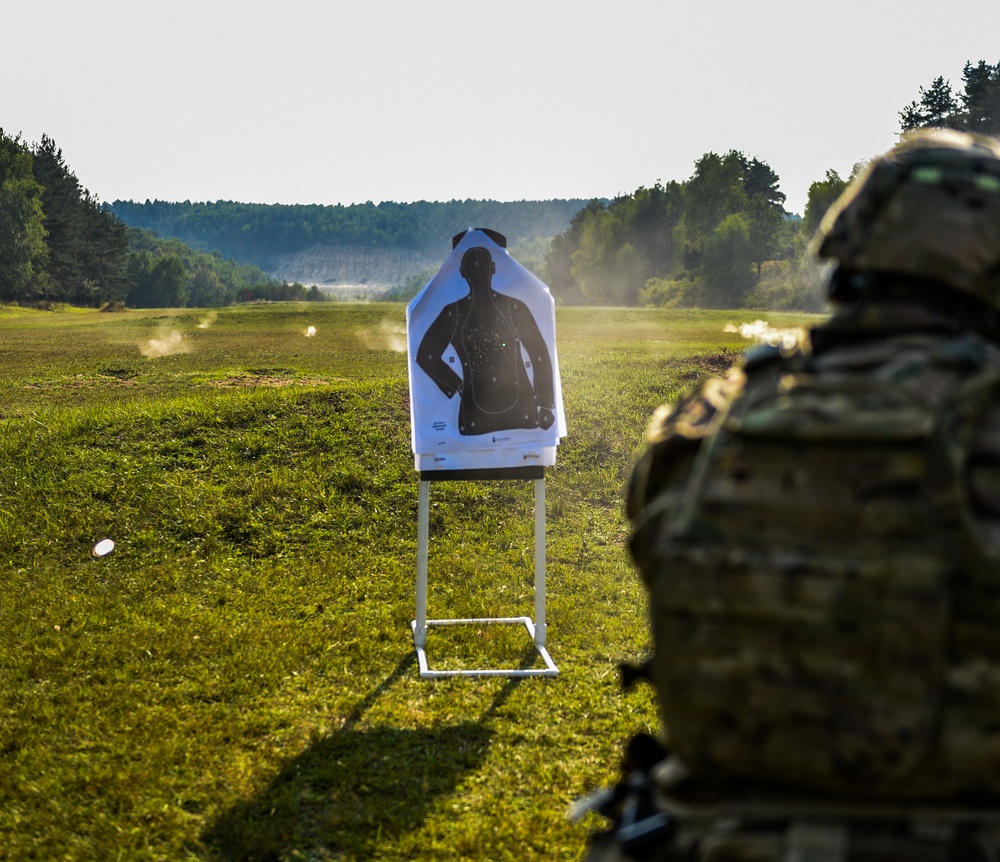 Sky Soldier Uses MAWL Laser to Find Center Mass