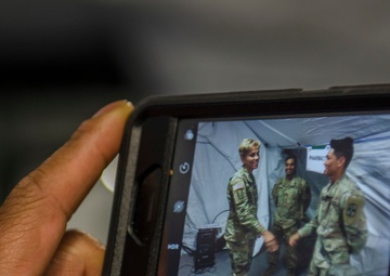 Field Hospital hosts Army Surgeon General and many other DV’s