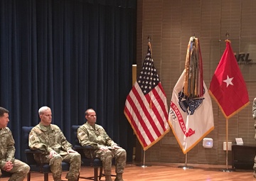 Army Reserve Cyber Leader Receives Prestigious Award