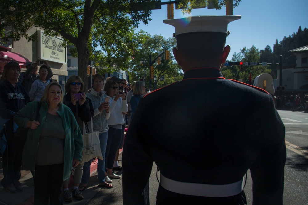 1st Marine Division Band perform at Estes Park 2018