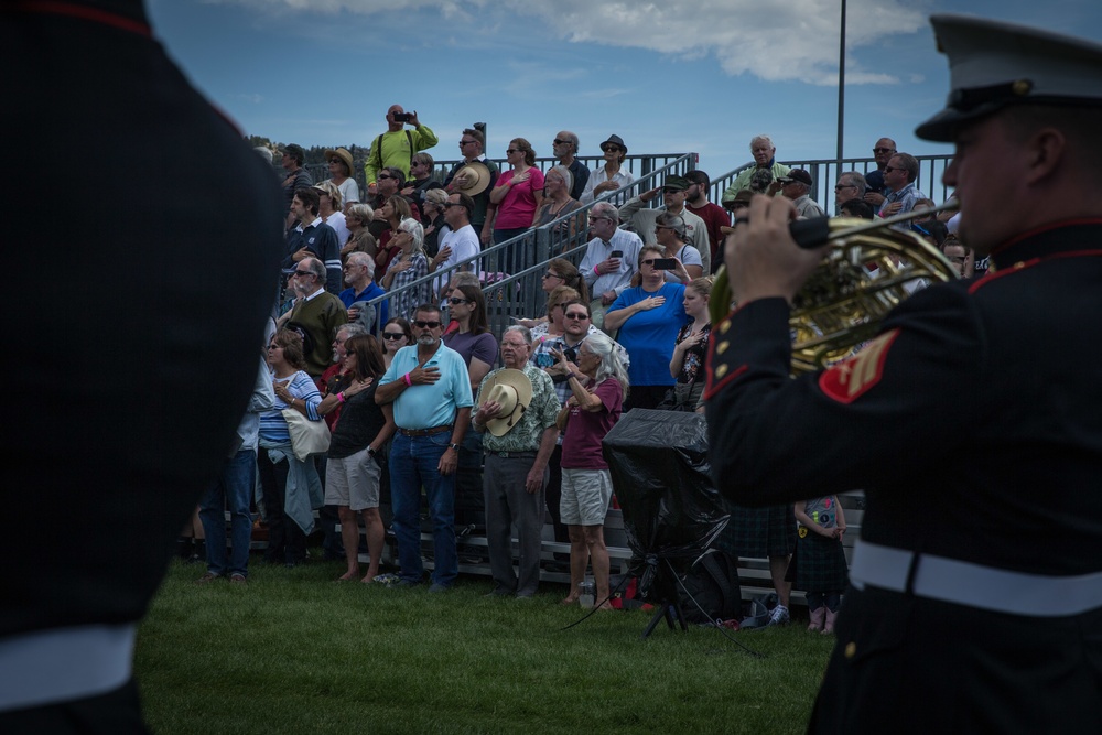 1st Marine Division Band perform at Estes Park 2018