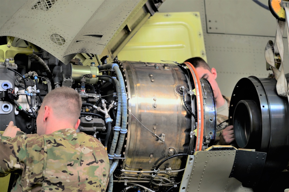 400 hours phase maintenance on an CH-47 Chinook helicopter