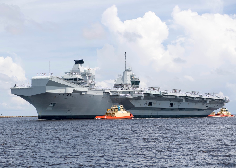 HMS Queen Elizabeth arrives at Naval Station Mayport