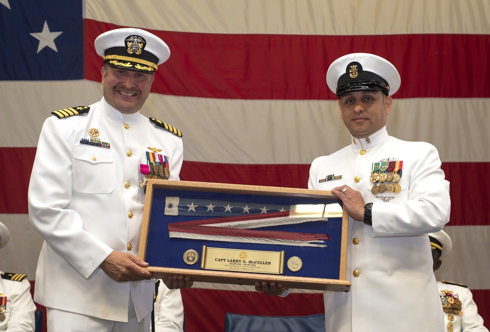 Bonhomme Richard Holds Change of Command Ceremony