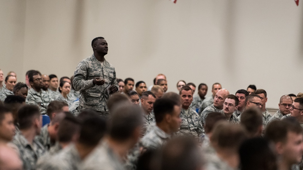 DVIDS - Images - Neuman conducts final all-call as wing commander ...