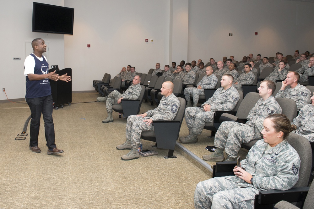 360th Recruiting Group host professional enhancement seminar