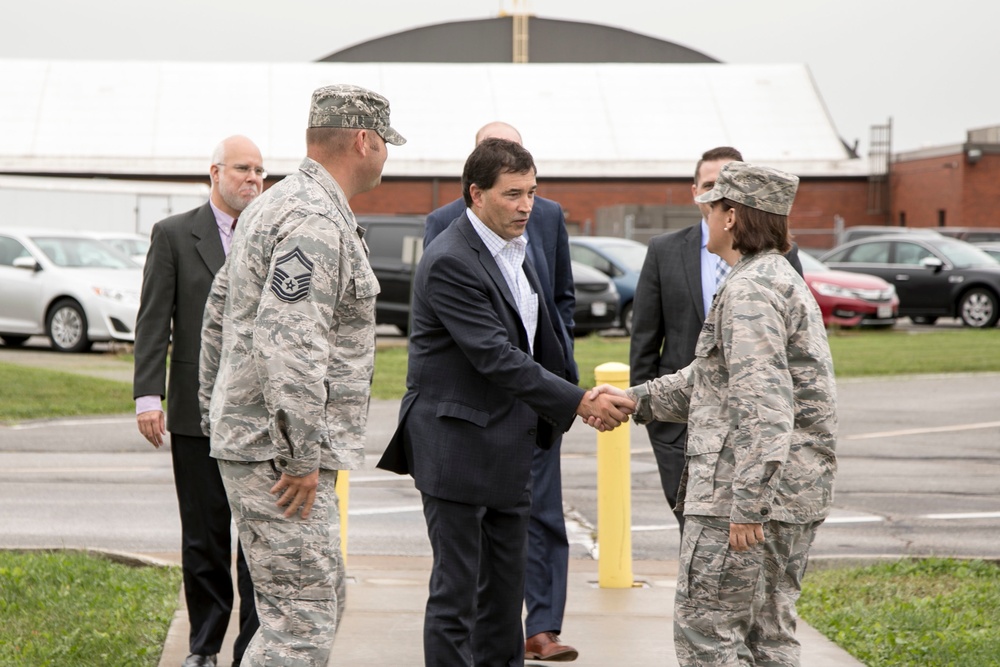 Ohio Congressman Visits 179th Airlift Wing