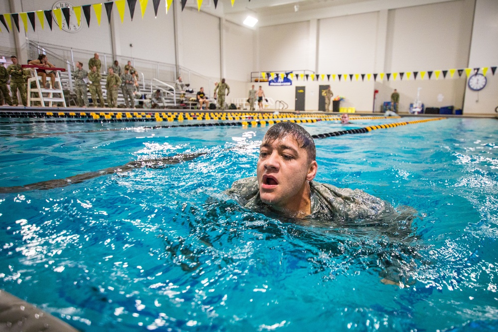Missouri Soldiers and Airmen test for the German Armed Forces Proficiency badge