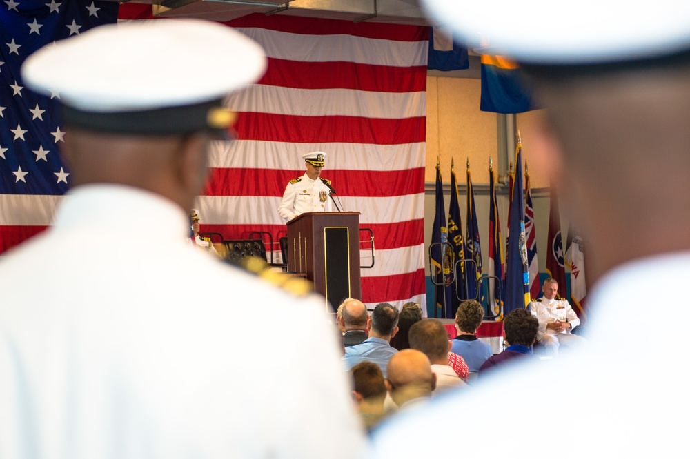 Navy Operational Support Center Alameda Changes Command