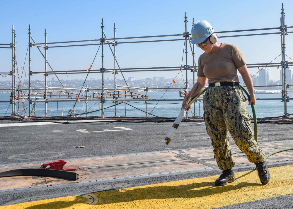 USS Theodore Roosevelt (CVN 71)