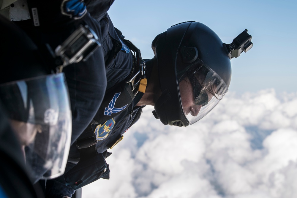 Wings of Blue perform practice jump in preparation for Red Tail's Air Show