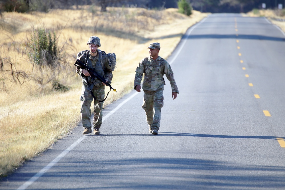 Washington Army National Guard soldiers take part in the 2018 Best Warrior Competition