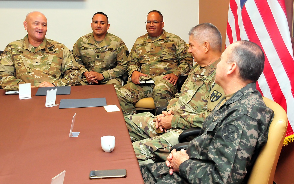 PRNG receives visit from Honduran armed forces