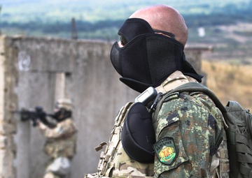 2-5 CAV Urban Ops In Bulgaria