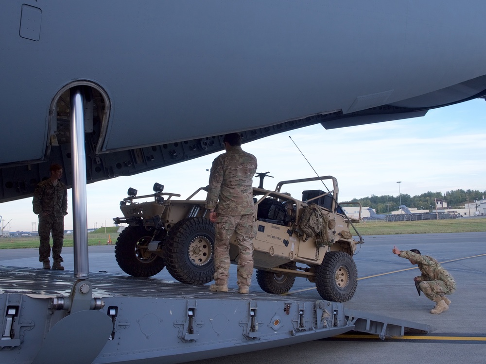 Alaska Air Guardsmen support hurricane relief efforts