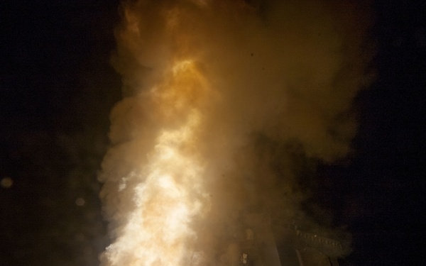 SM-3 Blk IB TU missile launches from the Japan destroyer, JS ATAGO