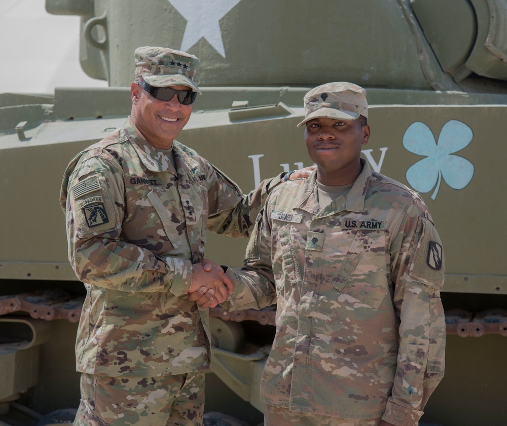 LTG Garrett visits 155 ABCT Soldiers