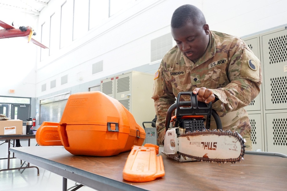 Soldiers begin preparations for Hurricane Florence support