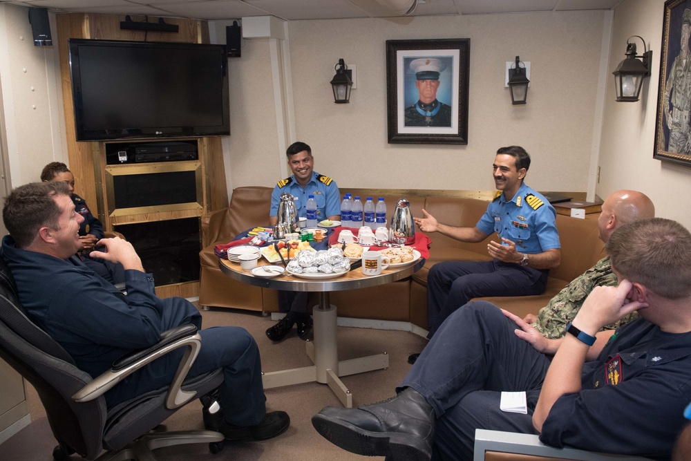 USS Jason Dunham (DDG 109) Combined Maritime Forces  exchange with Indian Navy