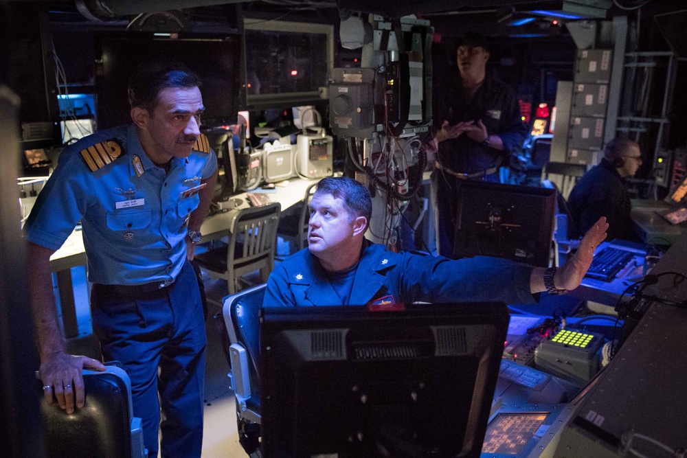 USS Jason Dunham (DDG 109) Combined Maritime Forces  exchange with Indian Navy