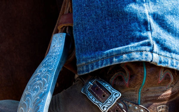 Reserve Citizen Airman horse cutting competitor