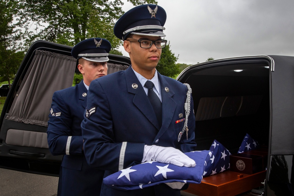 Mission of Honor holds 30th ceremony