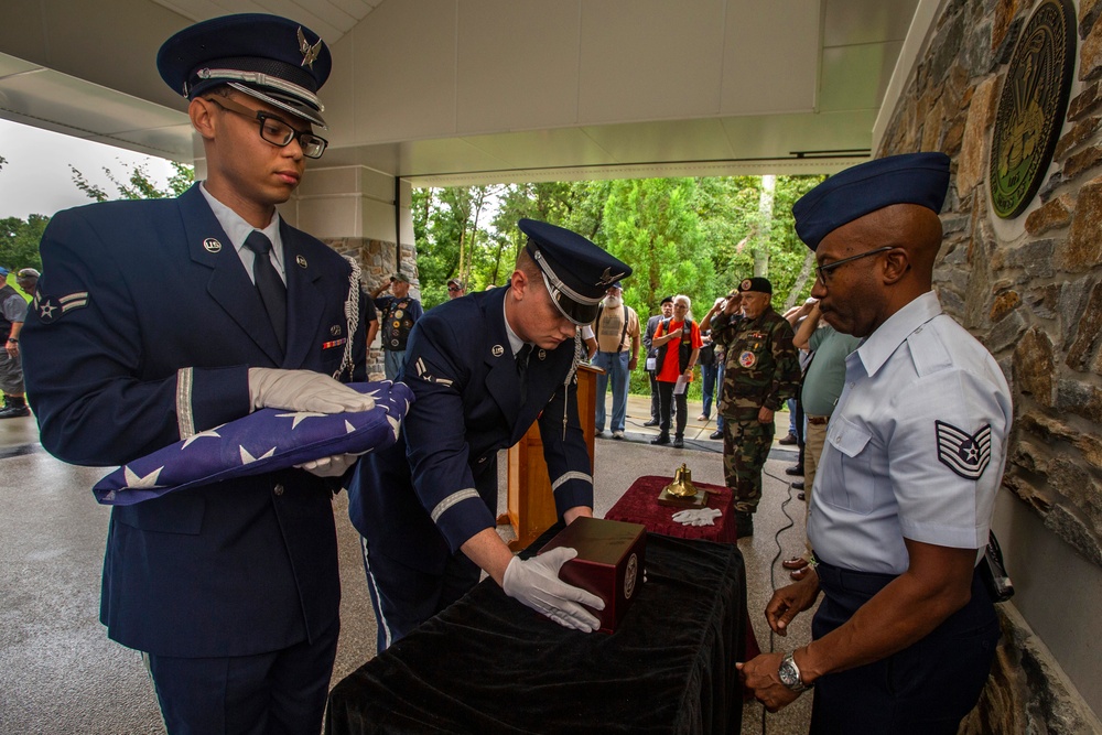 Mission of Honor holds 30th ceremony