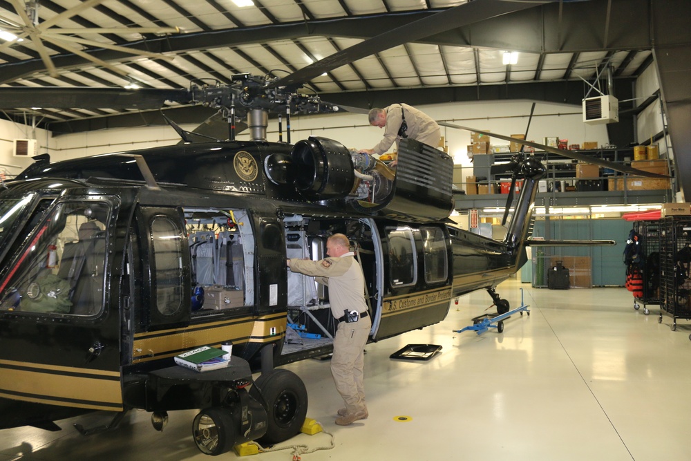 AMO crew out of Bellingham, Washington, heading back east for hurricane relief efforts.