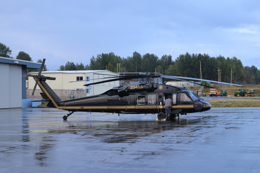 AMO crew out of Bellingham, Washington, heading back east for hurricane relief efforts.