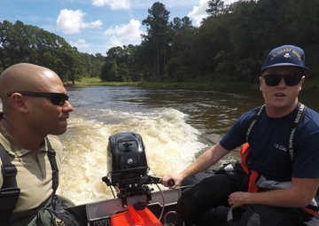 Coast Guard crews prepare shallow water response boats for Hurricane Florence post-storm response
