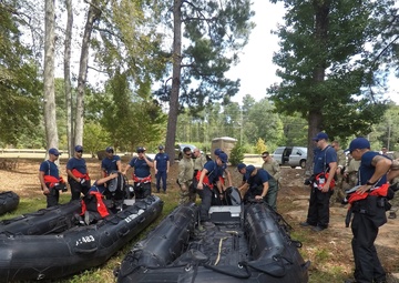 Coast Guard crews prepare shallow water response boats for Hurricane Florence post-storm response