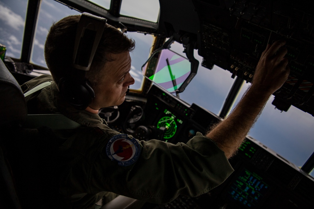 Hurricane Hunters - Hurricane Florence