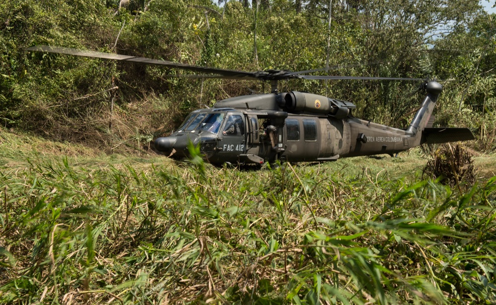 621st CRW participates in Angel de los Andes, Colombian led search and rescue exercise