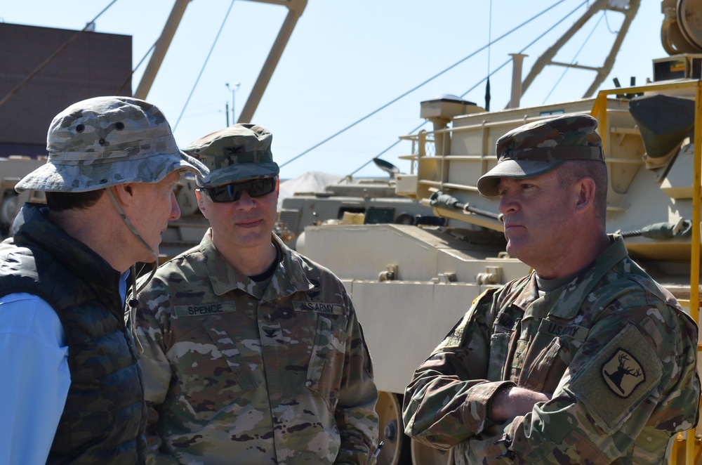 Mr. Hastings Visits Idaho Army National Guard