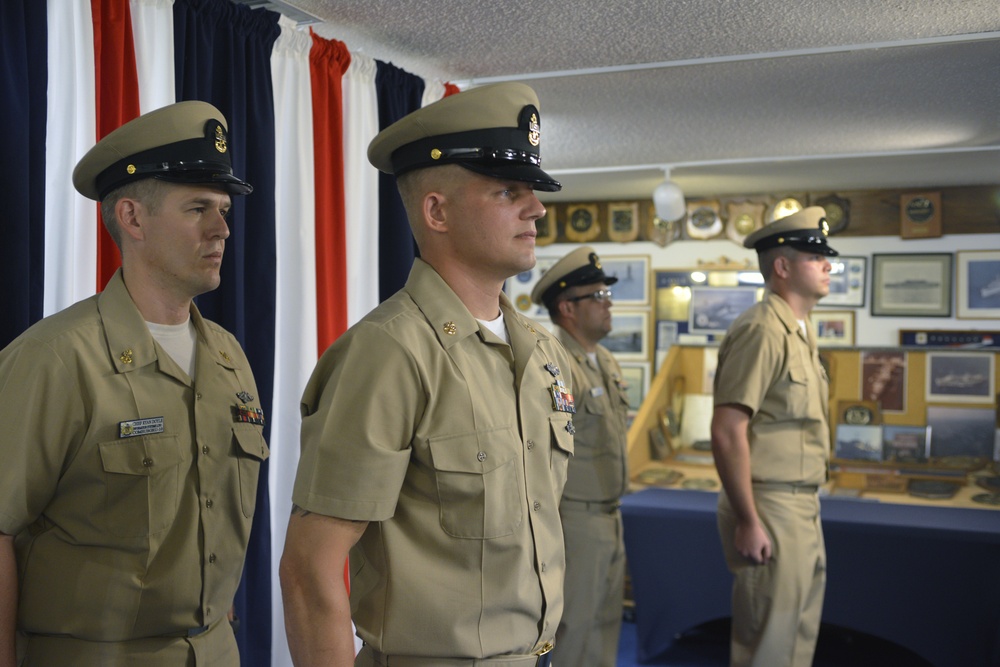 Submarine Group 10 Sailors Pin on Chief