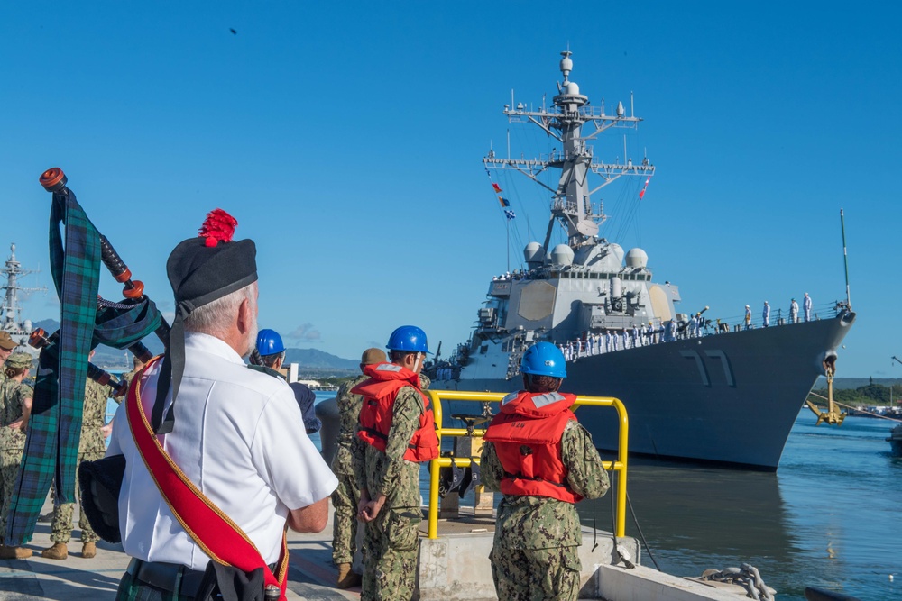 USS O’Kane departs Pearl Harbor