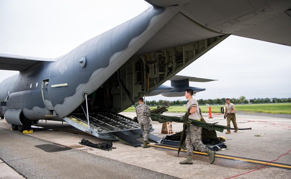 NY and AK ANG load supplies on C-130 for Hurricane Florence relief efforts