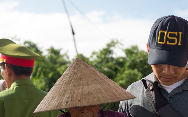 PAC ANGEL 18-2 patients queue for health service outreach event