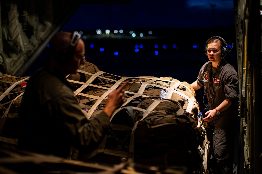 VMGR-152 transports service members to Tinian in support of Valiant Shield 18