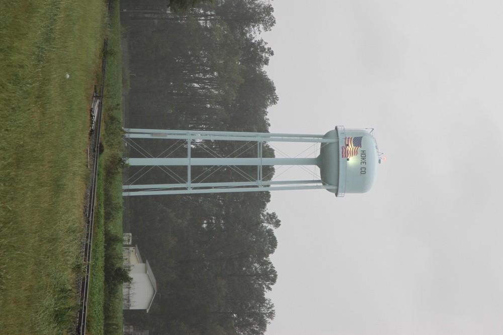 Corps contractors install temporary power to Hoke County, NC water treatment facility.