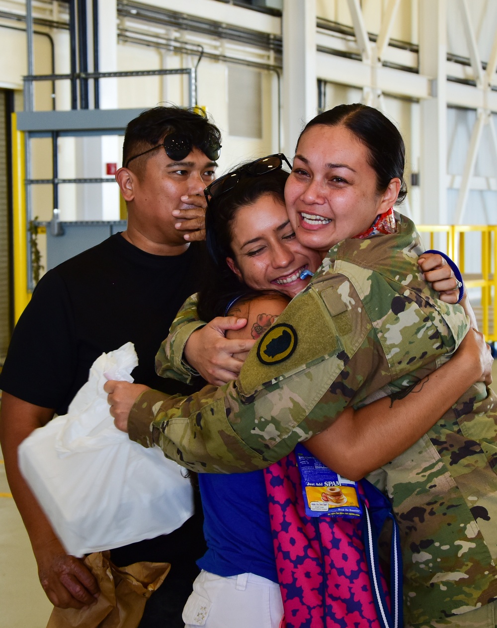 Hawaii Army National Guard's Medical Evacuation unit deploys