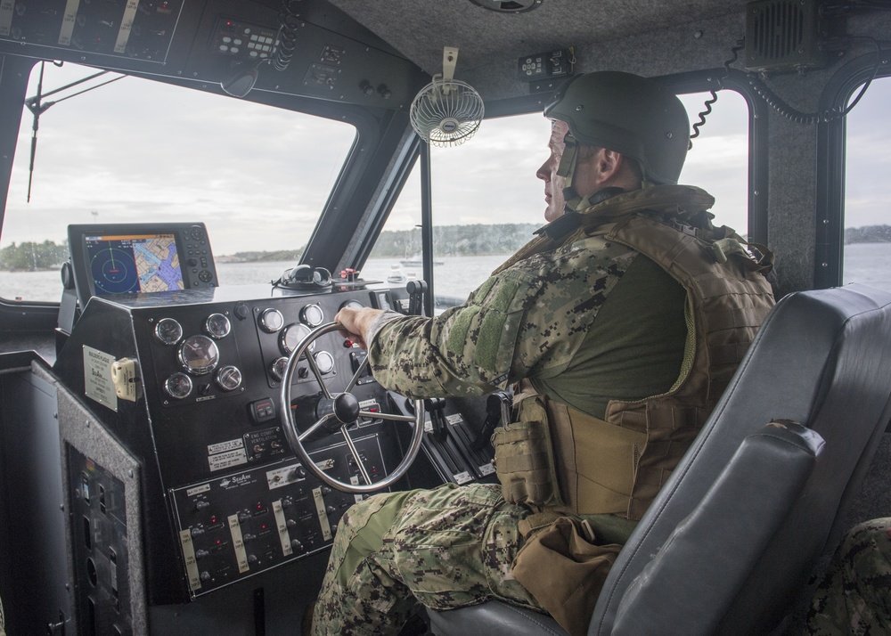 Coastal Riverine Squadron 10 Escorts USS Abraham Lincoln