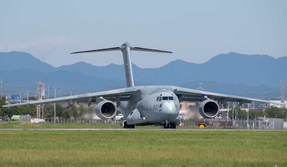 Aircraft return home after FF 2018