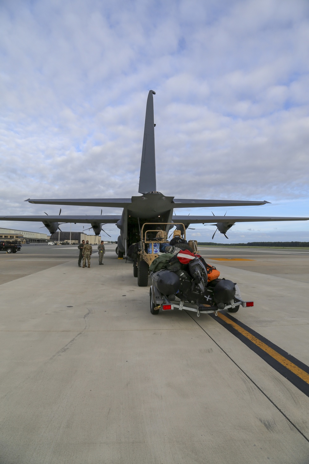 Pennsylvania, Alaska, National Guard arrive at Naval Station Oceana