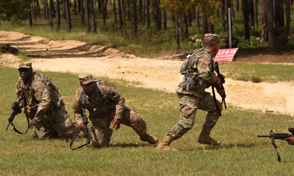 DVIDS - Images - DS candidates complete bounding techniques [Image 2 of 4]