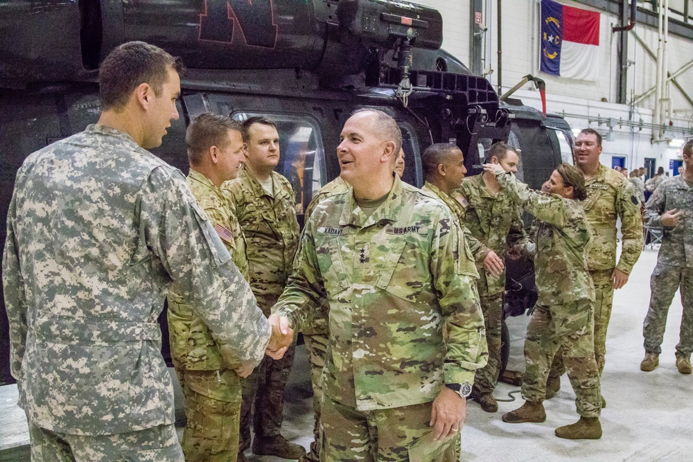 Kadavy Meets with Nebraska Hurricane Relief Soldiers
