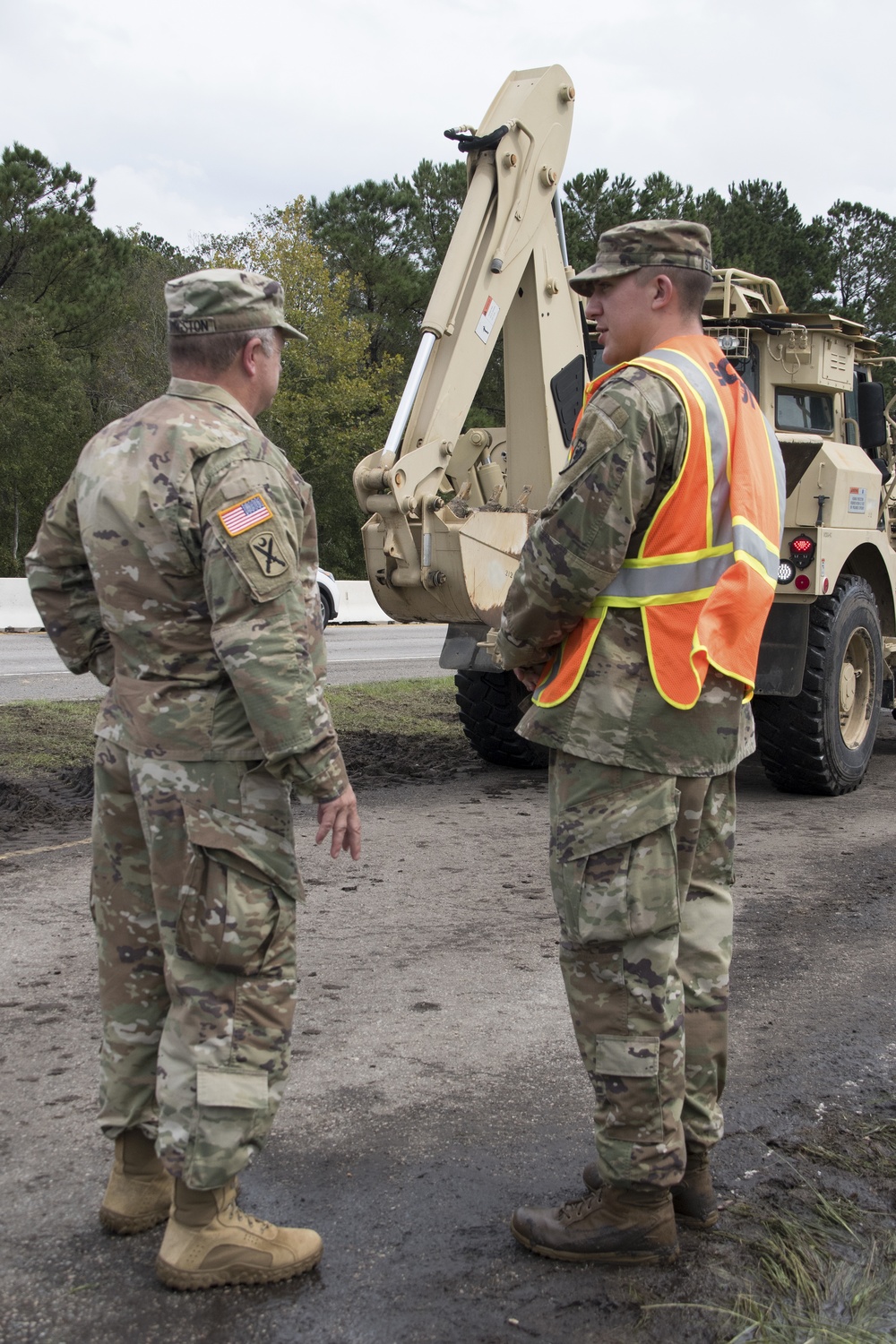 Maj. Gen. Livingston Visits Troops, EMD and 501 Highway Sandbag Mission