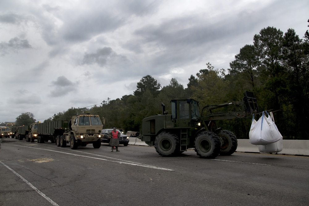 Maj. Gen. Livingston Visits Troops, EMD and 501 Highway Sandbag Mission