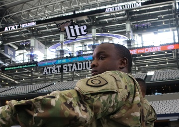 Dallas, Cowboys honor local military members with ‘salute to service’