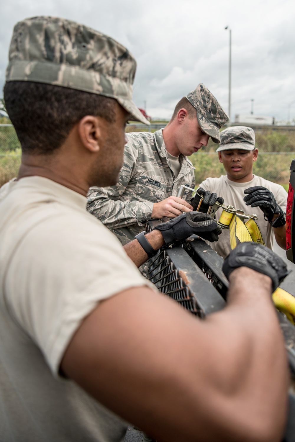 Kentucky Air Guard deploys 11 Fatality Search and Recovery Team members in wake of Hurricane Florence